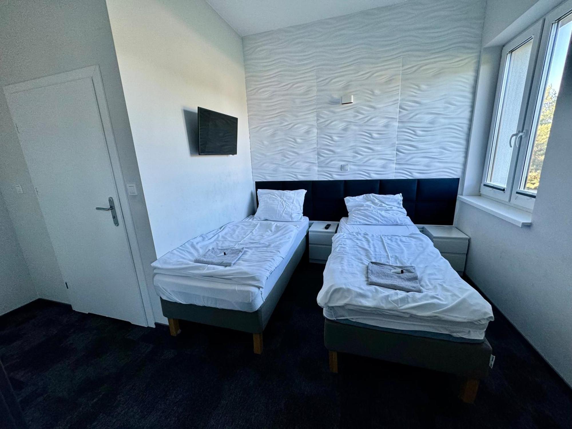 Hotel Lesny Korne Экстерьер фото